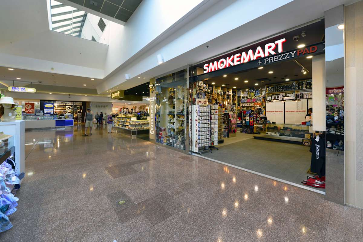 Smokemart & Gift Box storefront image