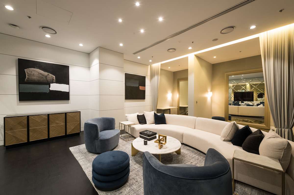 sydney suite 22