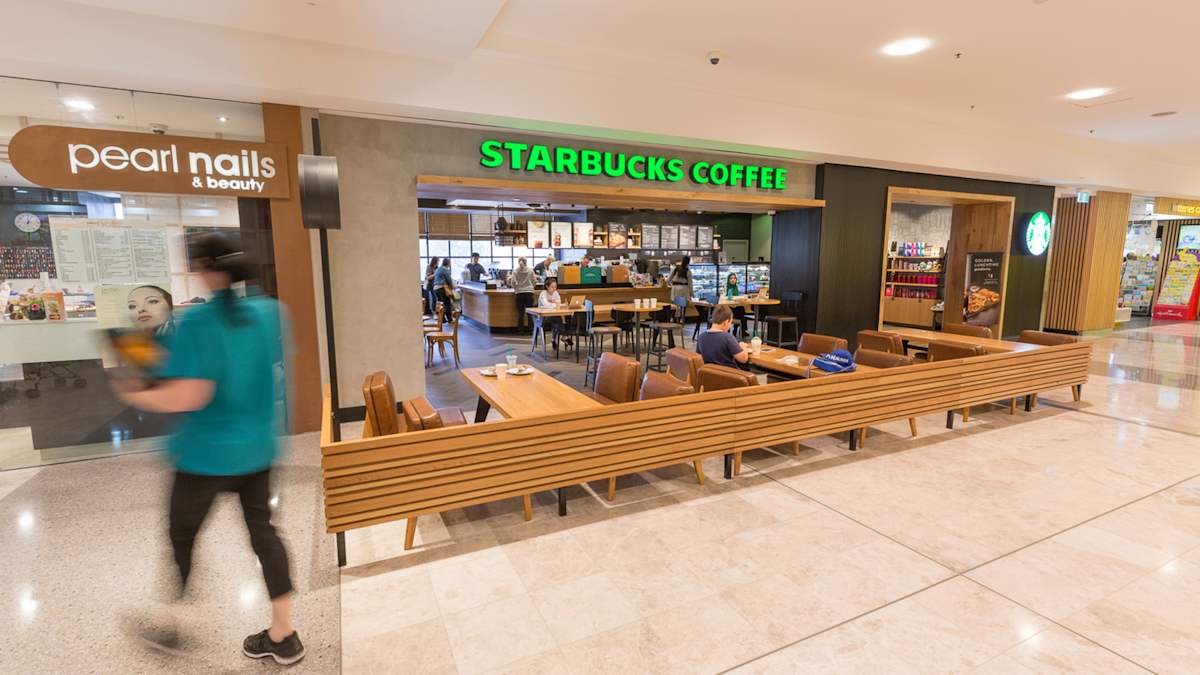 Starbucks storefront image