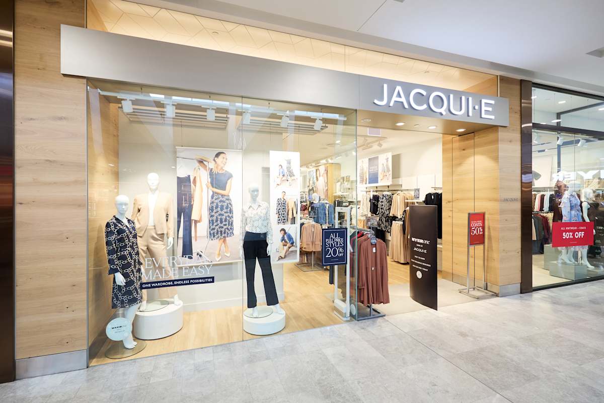 Jacqui E storefront image