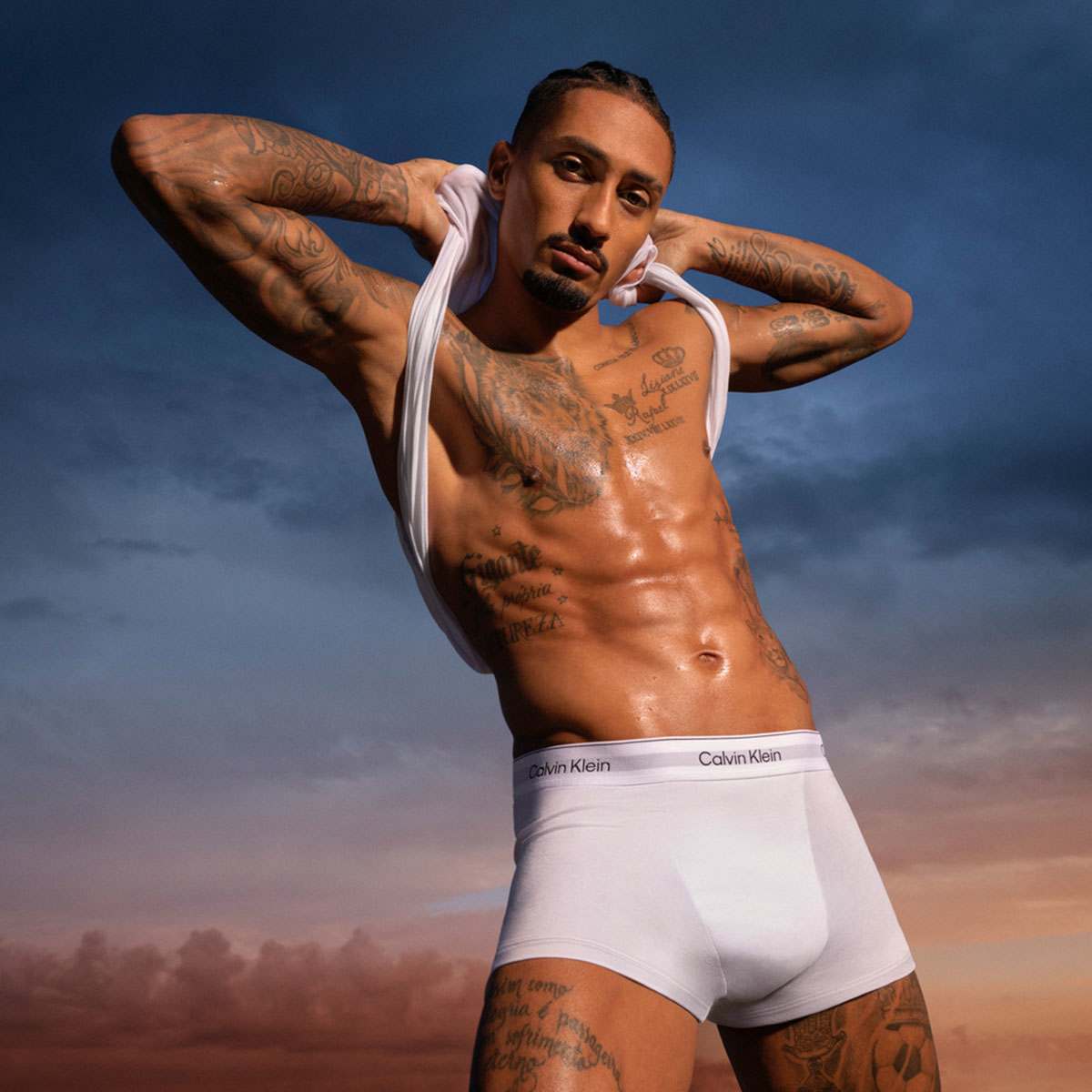 Calvin Klein: Raphinha lives in Calvin Klein