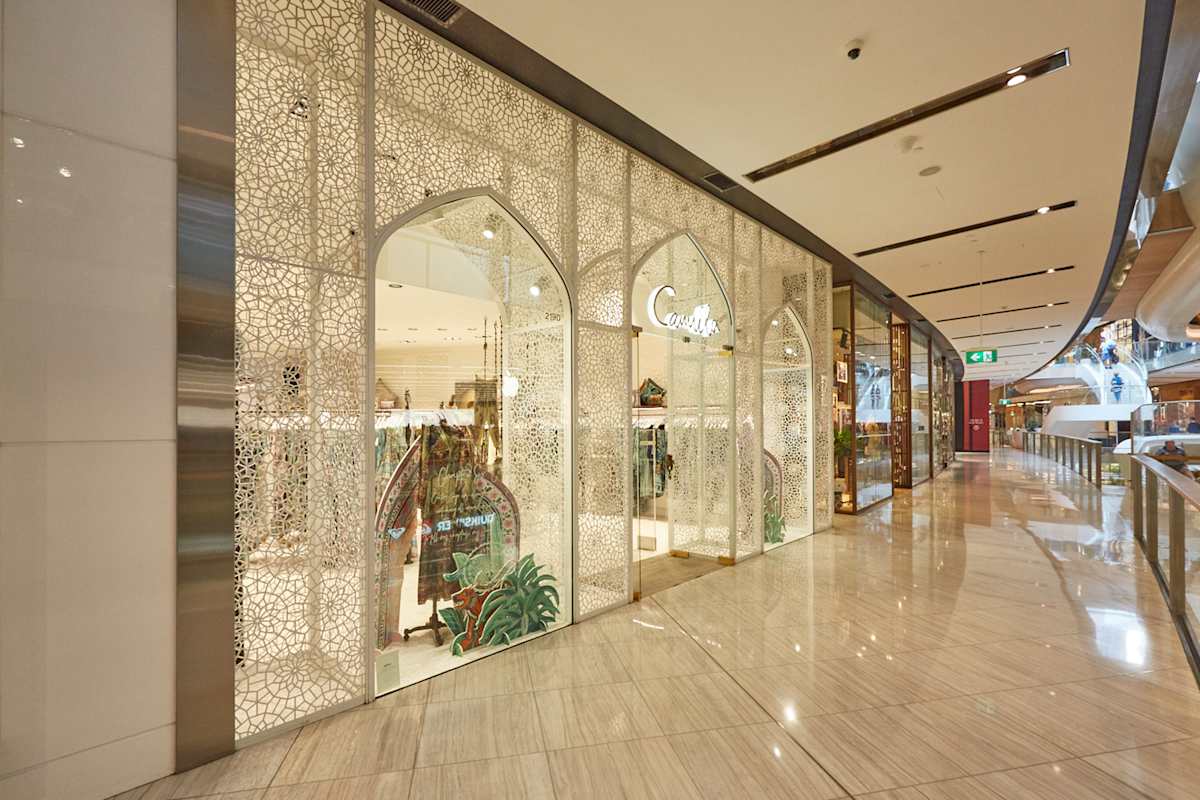 Camilla storefront image