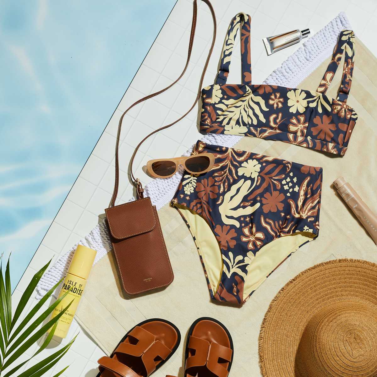 Swimwear trends: Kakadu
