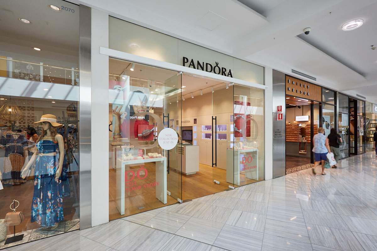 Pandora storefront image