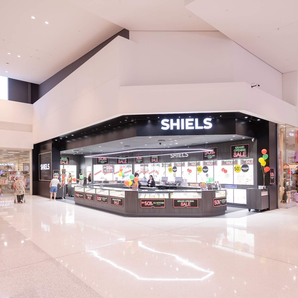 Shiels Storefront Helensvale