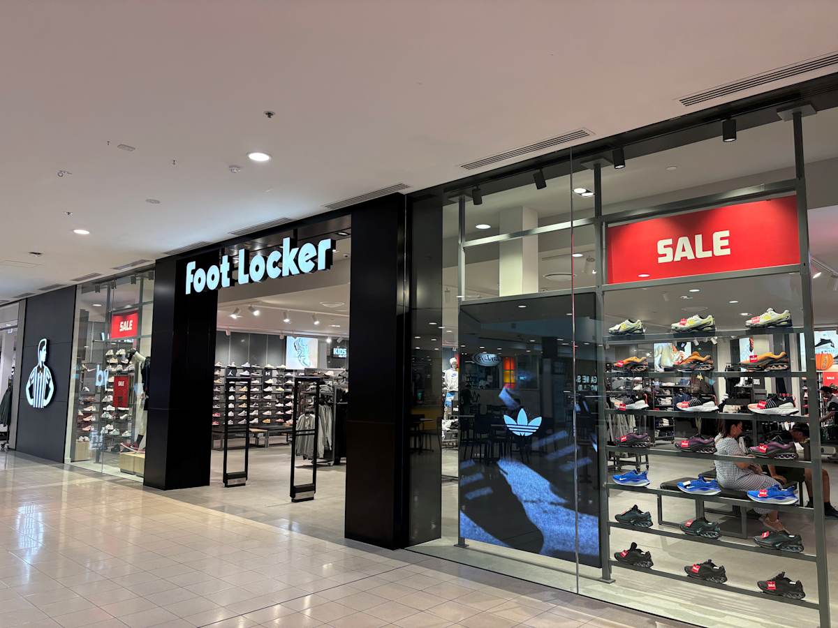foot locker in store release