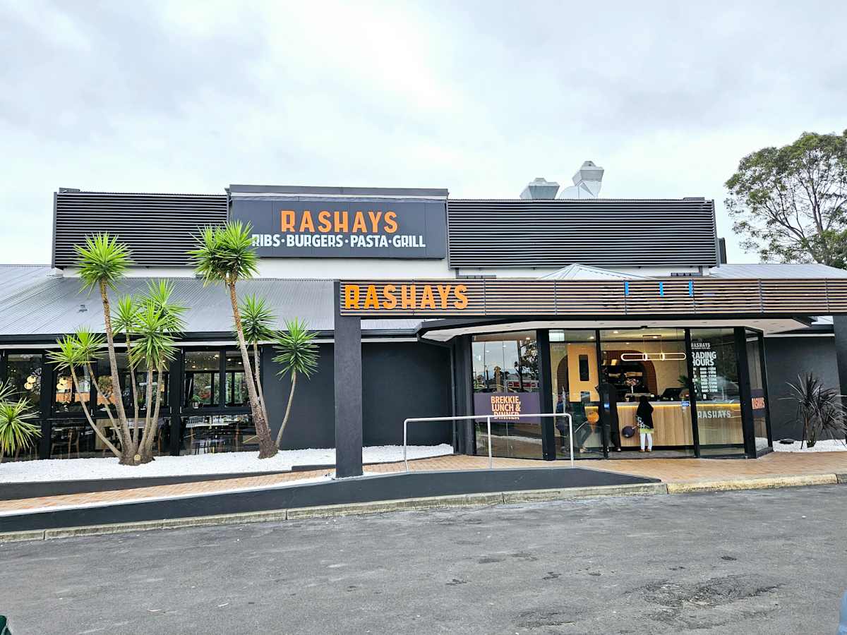 RASHAYS Casual Dining at Westfield Mt Druitt