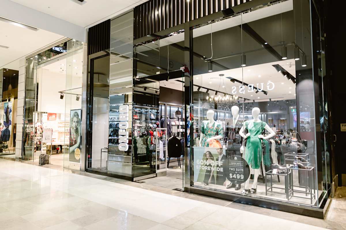 Oxford storefront image