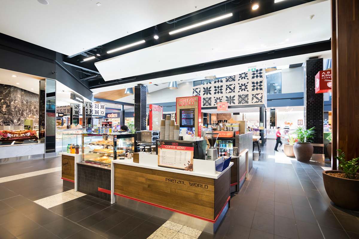 Pretzel World storefront image