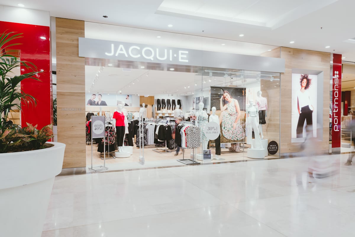 Jacqui E storefront image