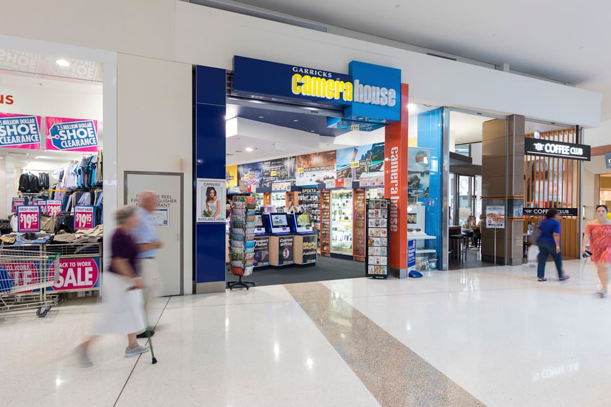 Camera House storefront image