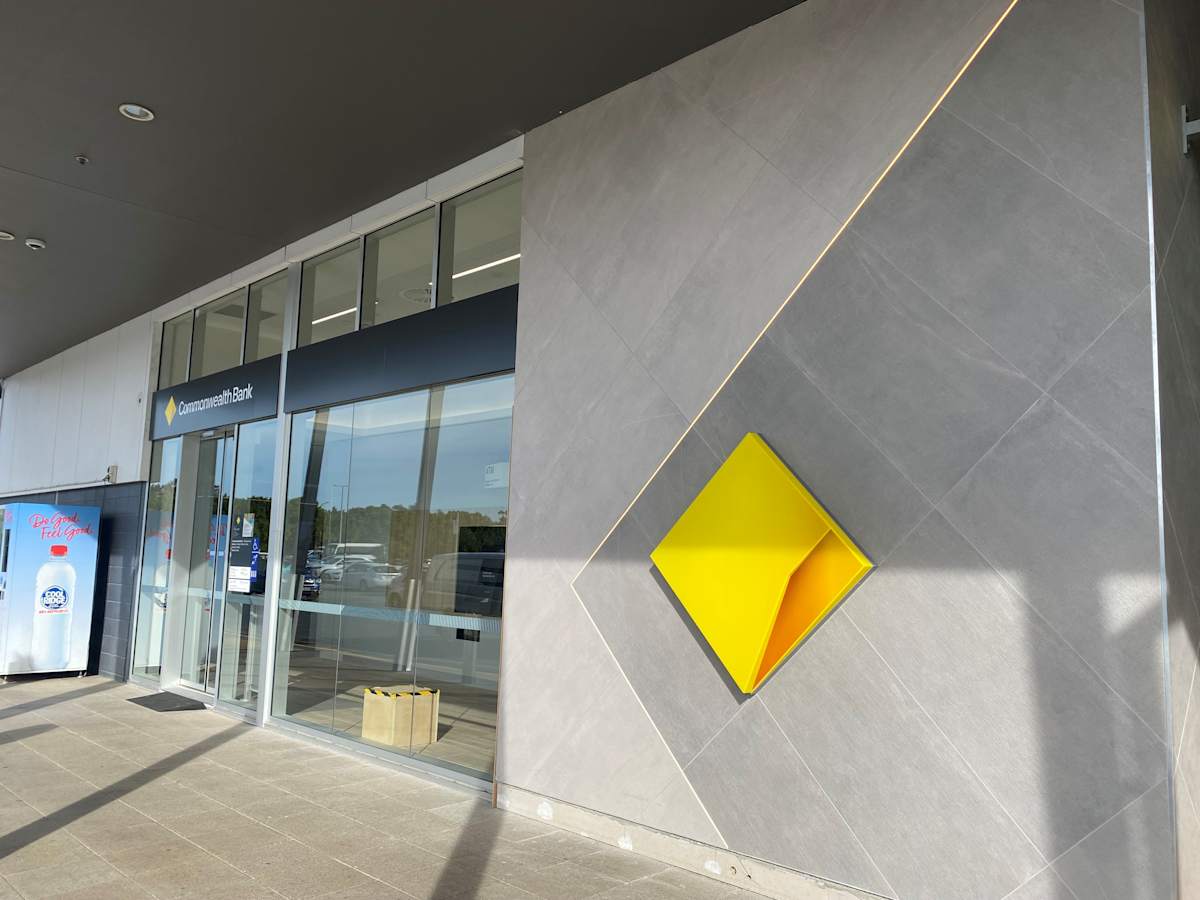 Commonwealth Bank storefront image