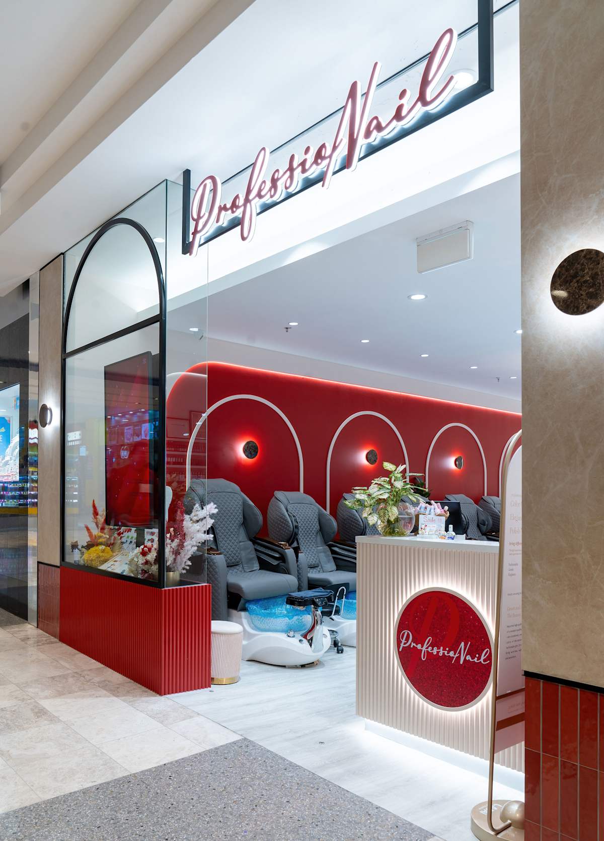 ProfessioNAIL storefront image