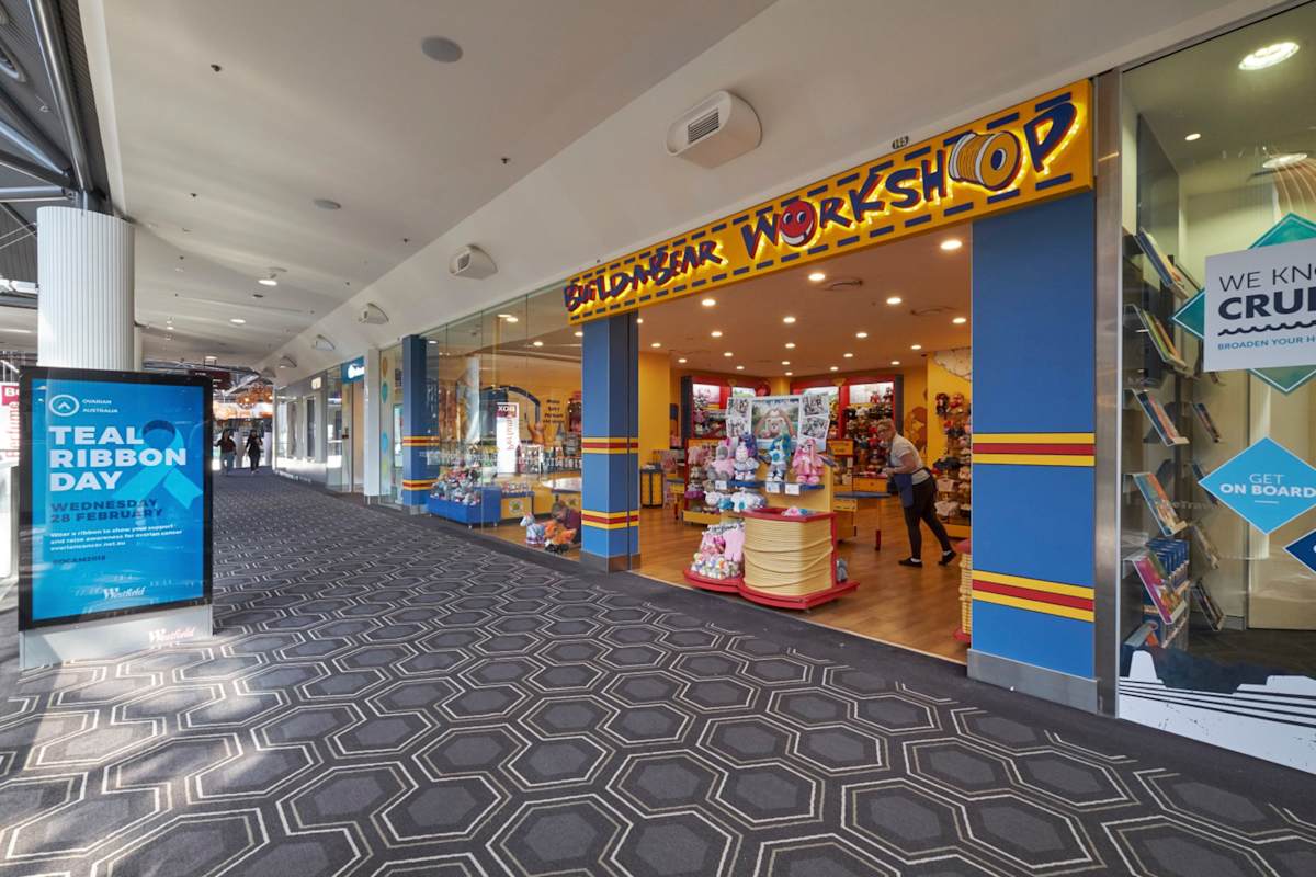 Build-A-Bear Workshop storefront image