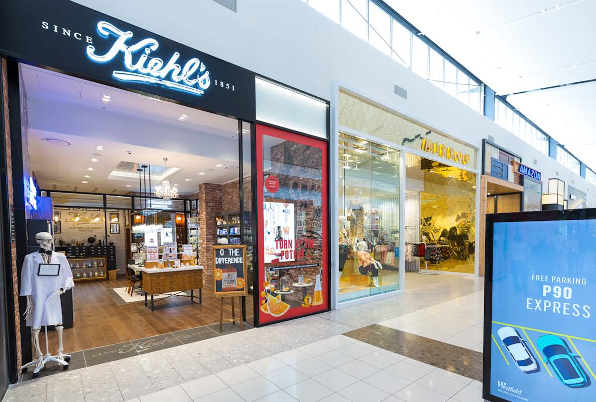 Kiehl's storefront image