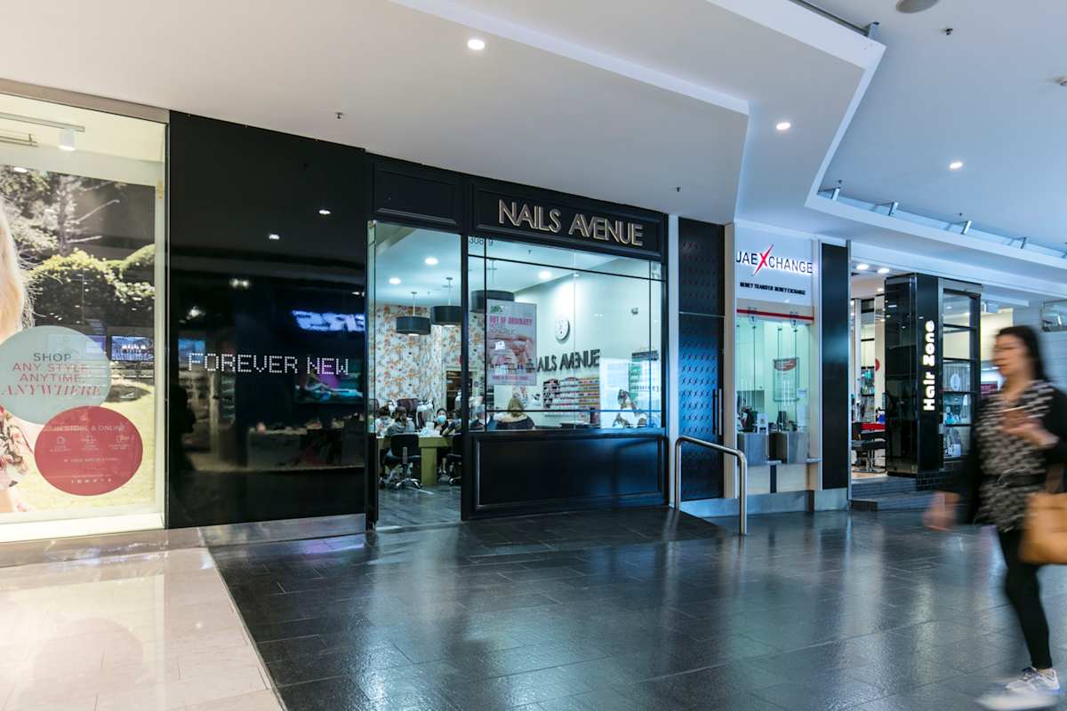 Nails Avenue storefront image