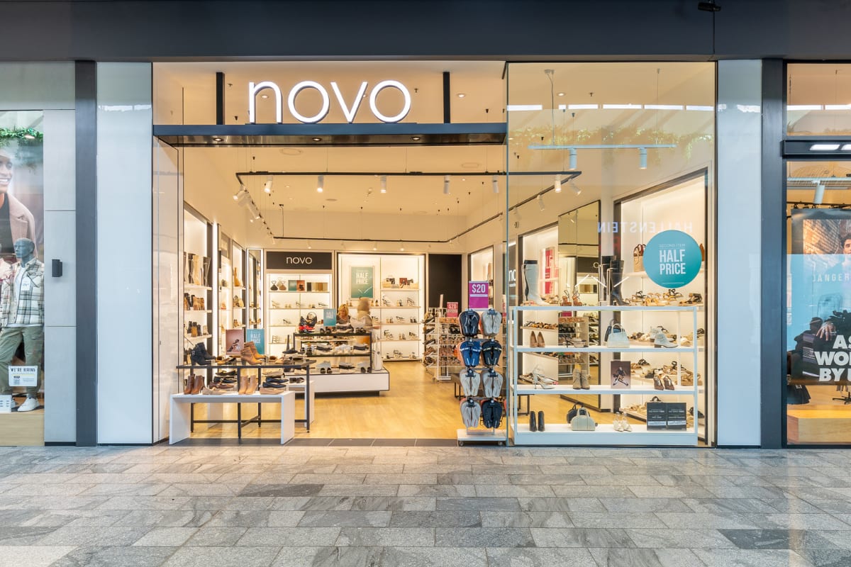 Novo storefront image