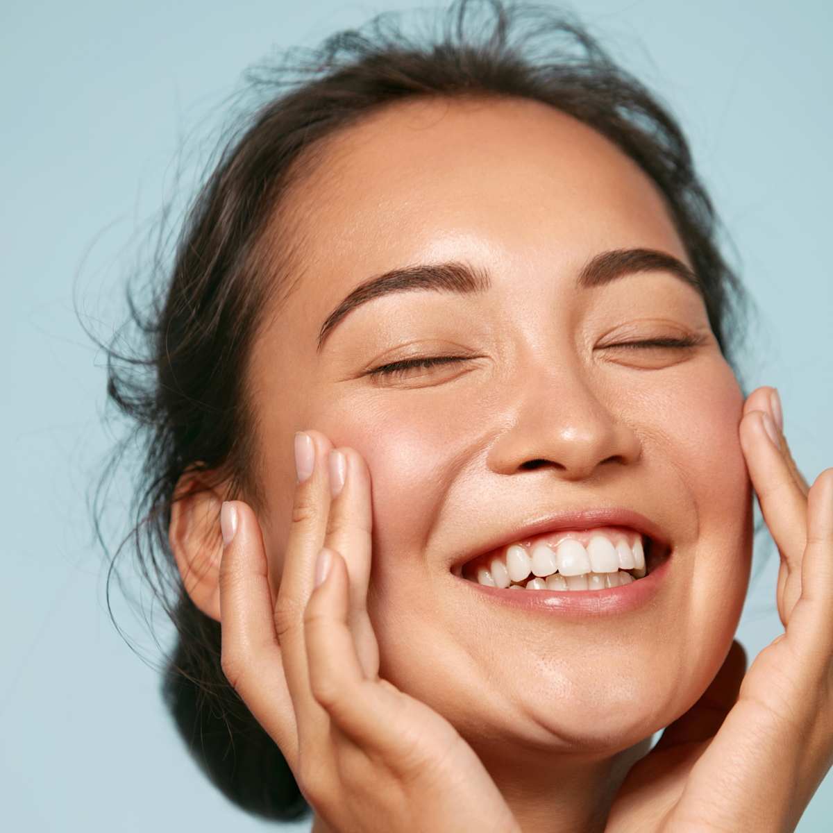 T Brows Threading & Tinting: Offering Facials now...
