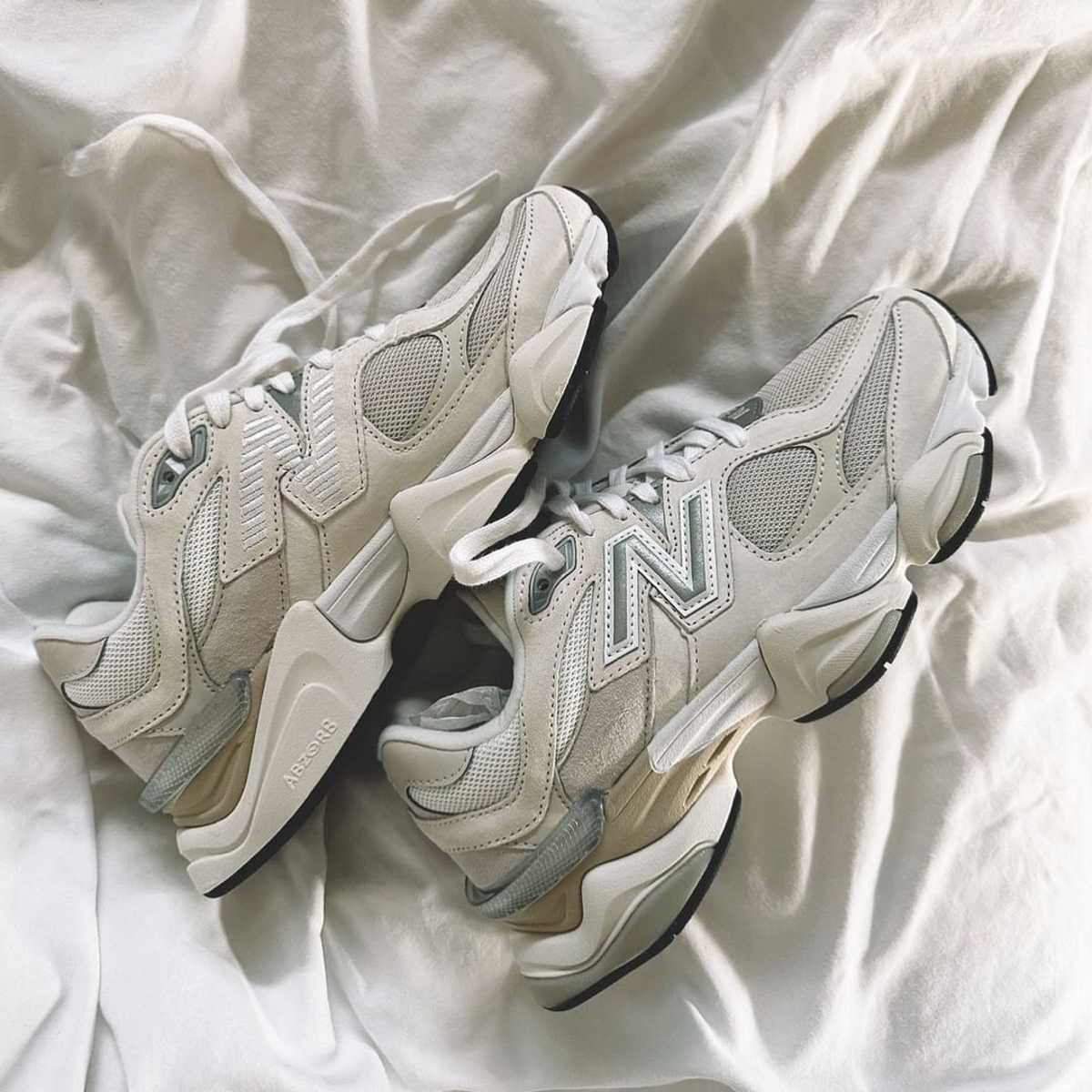 New Balance 9060