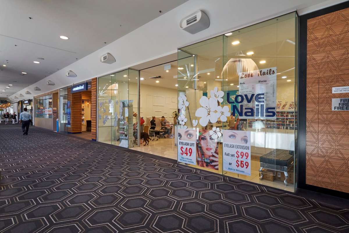 Love Nails storefront image