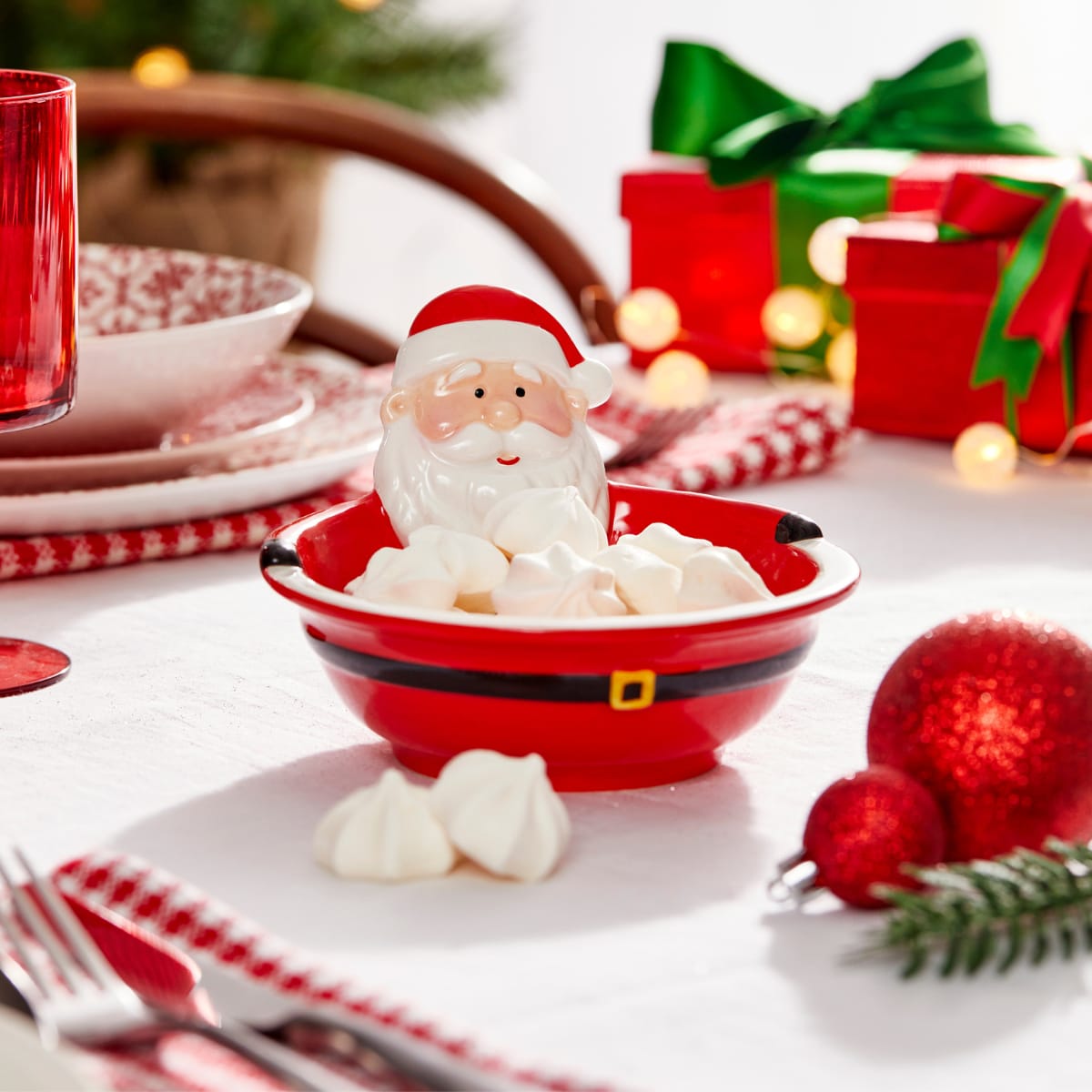 MyHouse tablescape