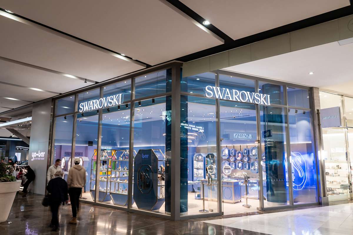 Swarovski storefront image
