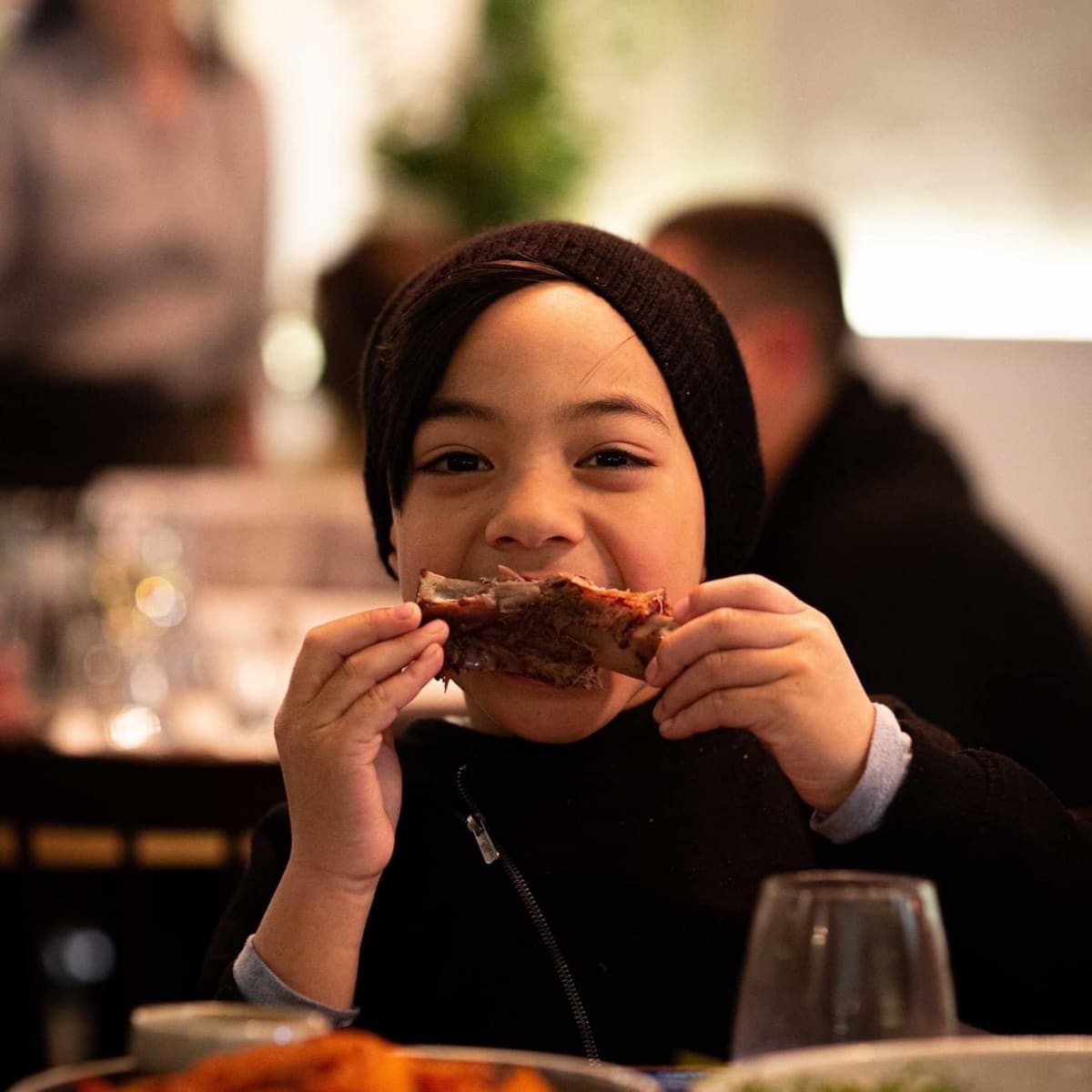 Osso Steak & Ribs: Kids eat free Weekends