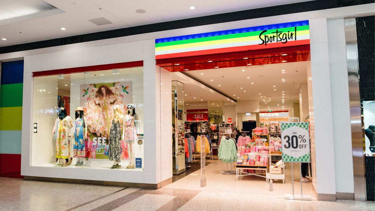 Sportsgirl storefront image
