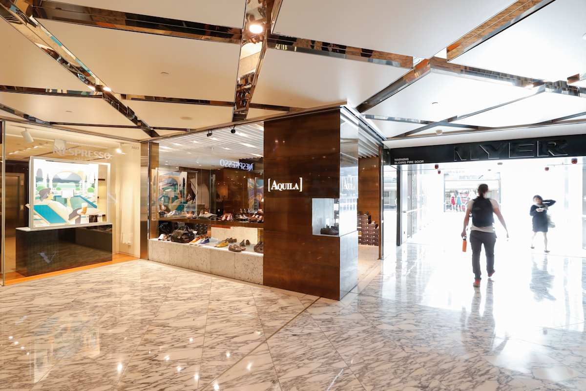 Aquila storefront image