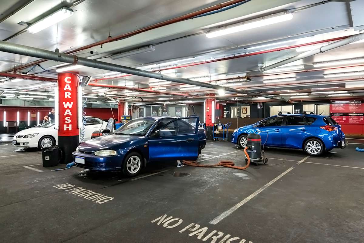 Star Car Wash storefront image