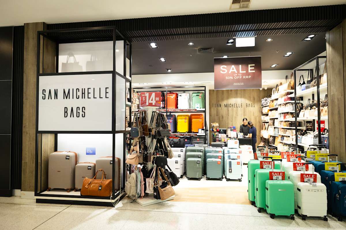 San Michelle Handbags storefront image