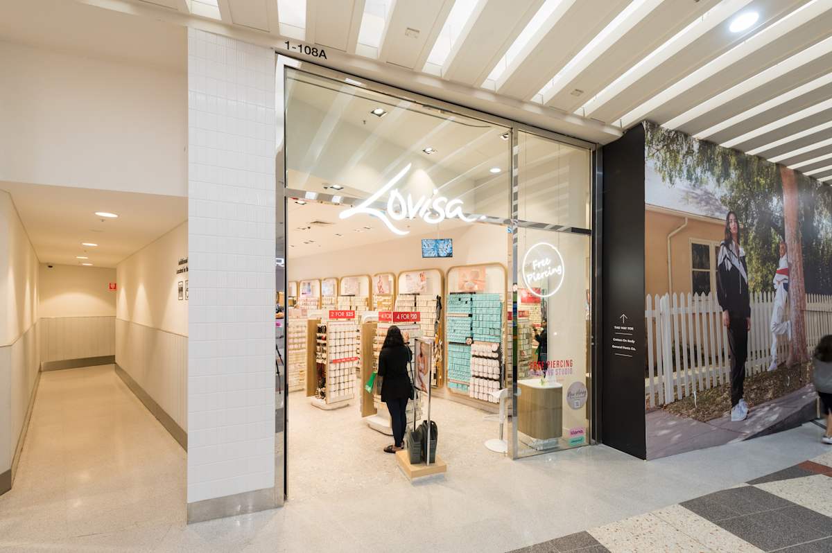 Lovisa storefront image