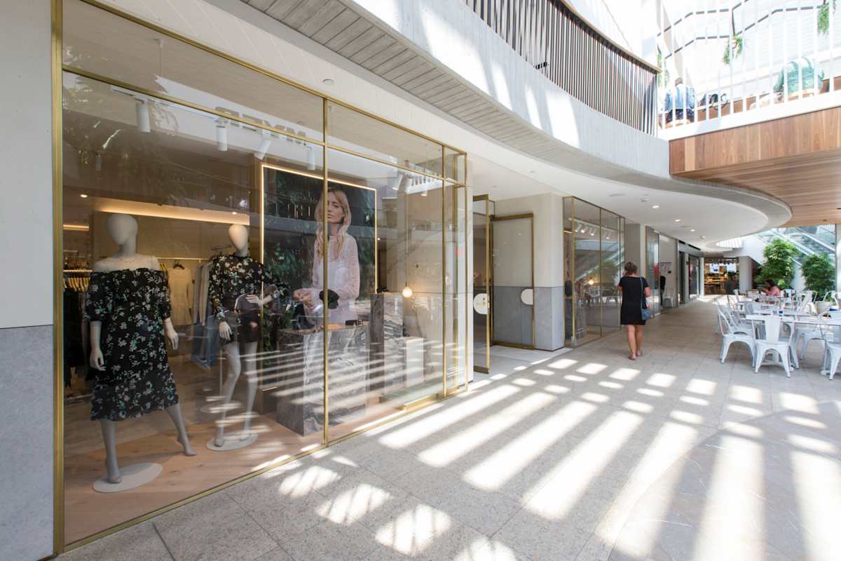 Kookai storefront image