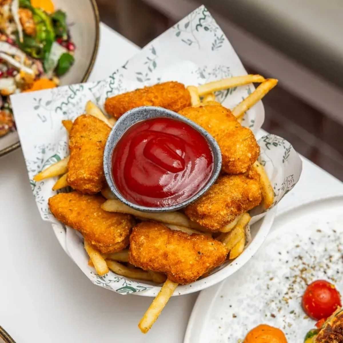 Cafe Capri - Chicken Nuggets and Chips - Bondi