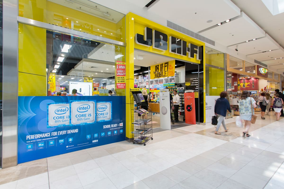 JB Hi-Fi storefront image