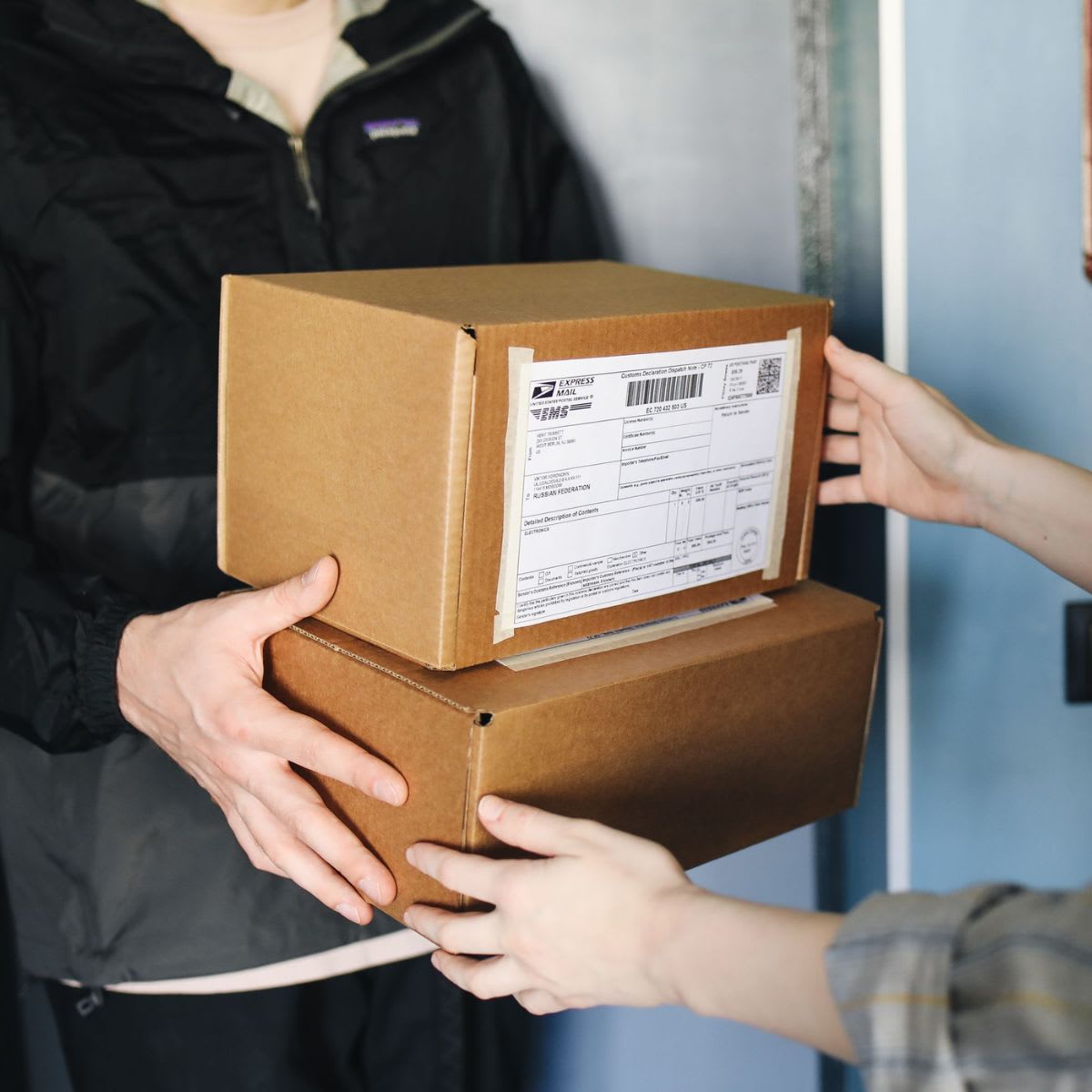 digiDirect: Free Shipping During Our Birthday Sale!