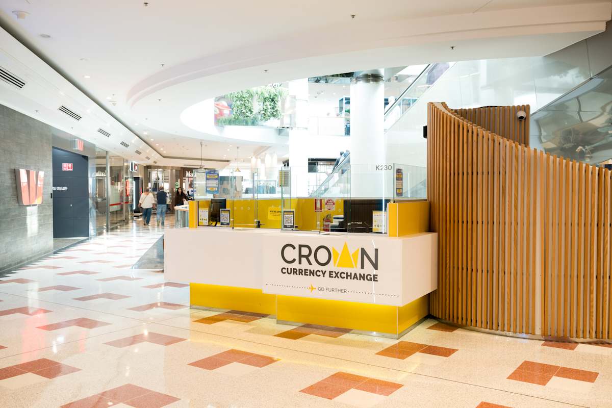 Crown Currency Exchange storefront image