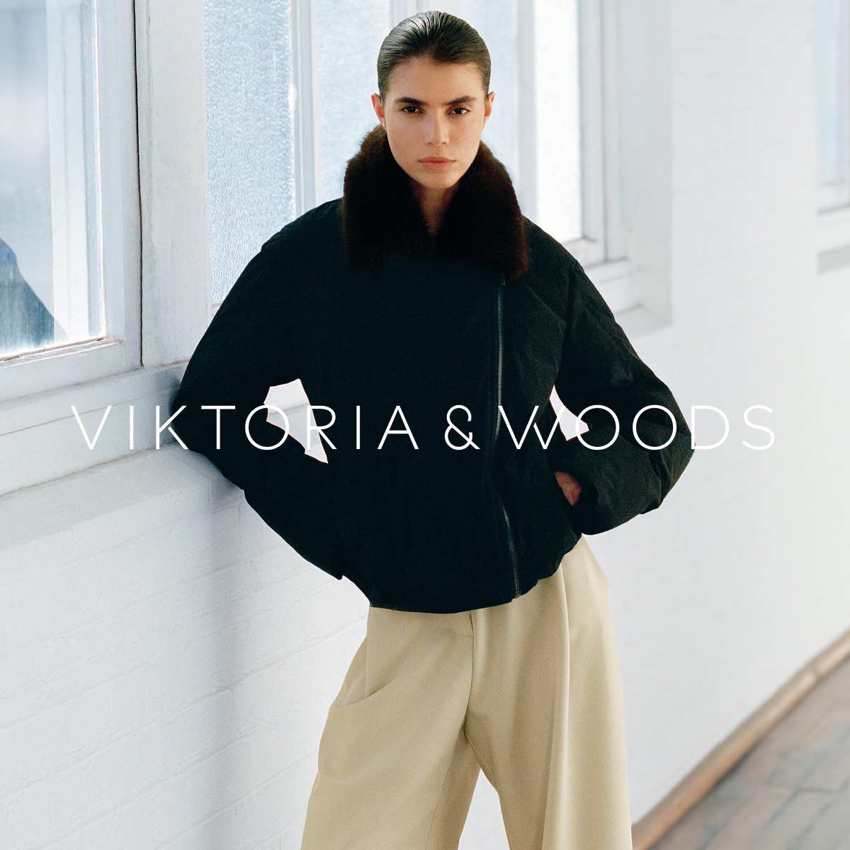 VIKTORIA & WOODS