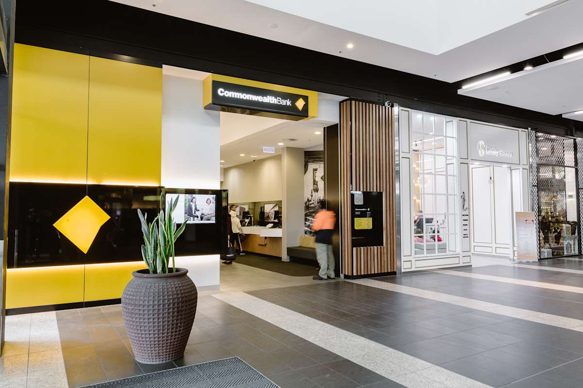 Commonwealth Bank storefront image