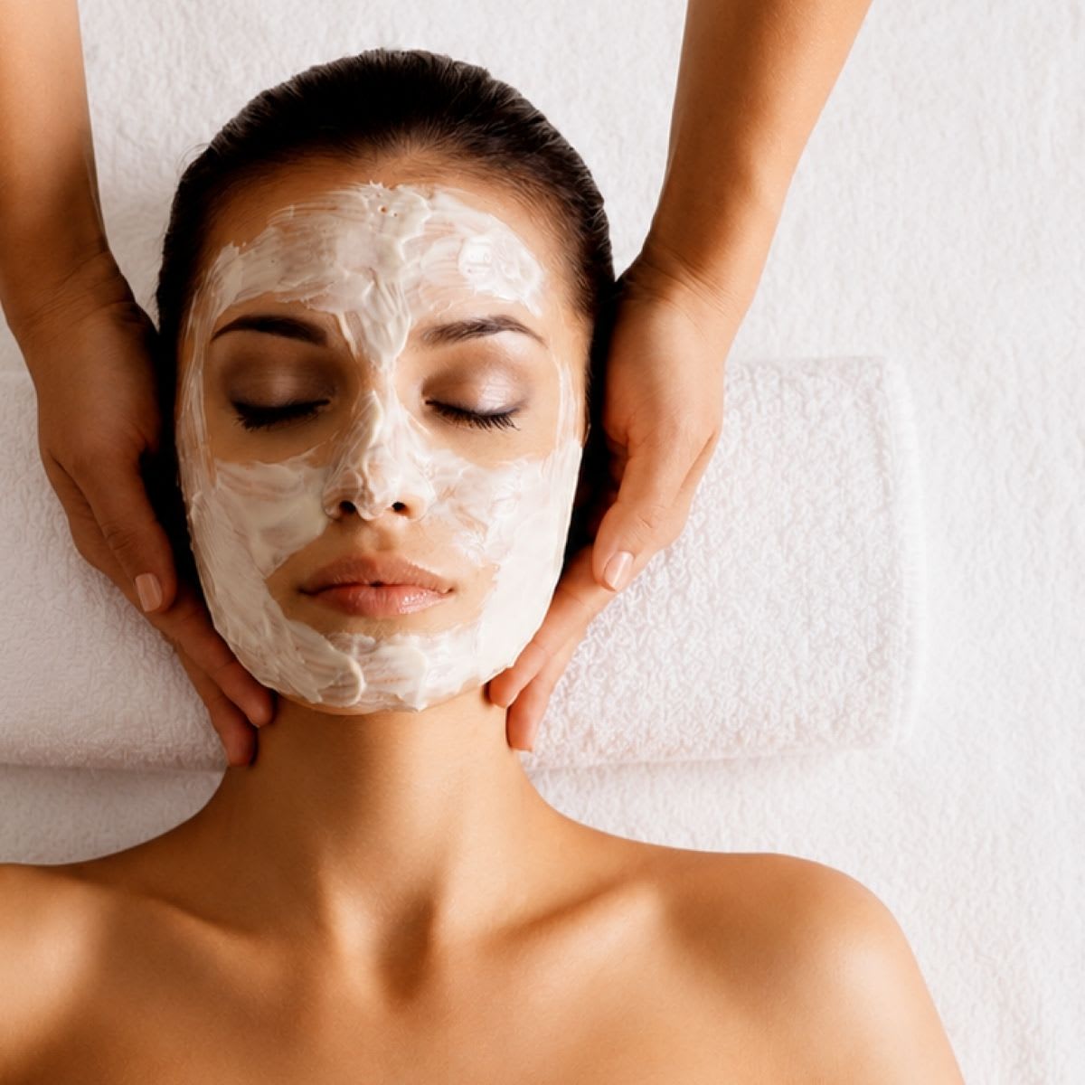 Pure Indulgence: Collagen Contour Facial