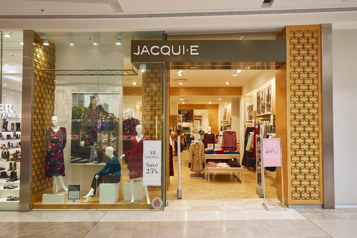 Jacqui E storefront image