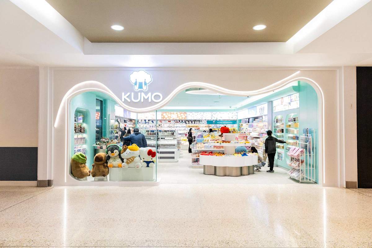 KUMO - Storefront - Woden
