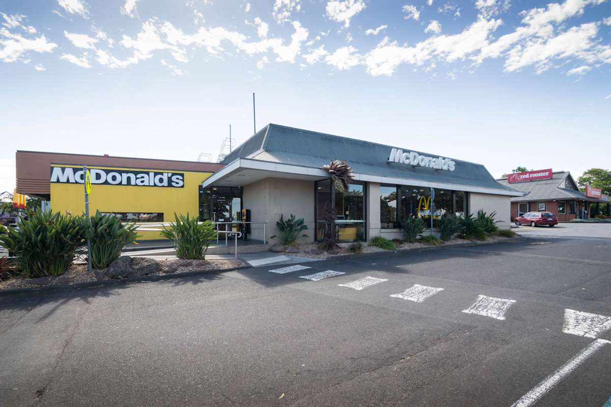 McDonald's - External storefront image