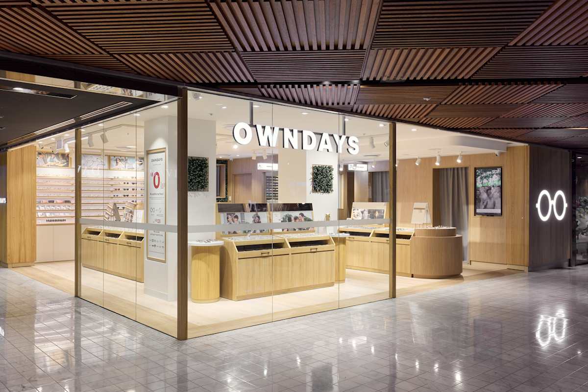 Owndays storefront image