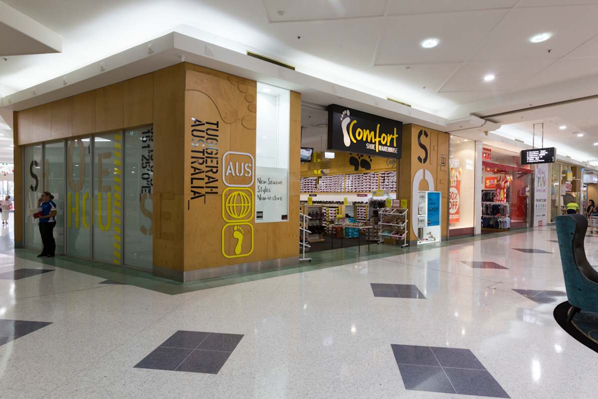 Shoe Warehouse storefront image