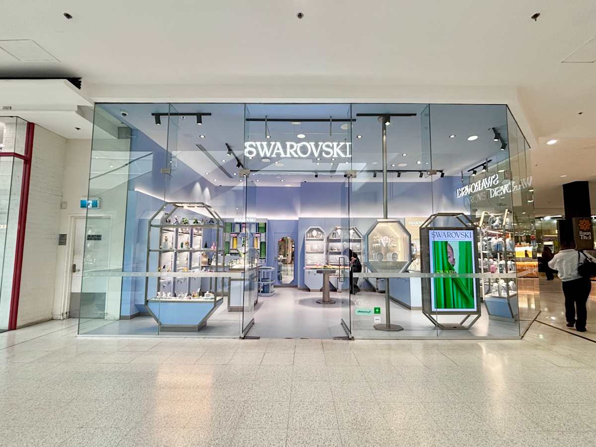 Swarovski storefront image