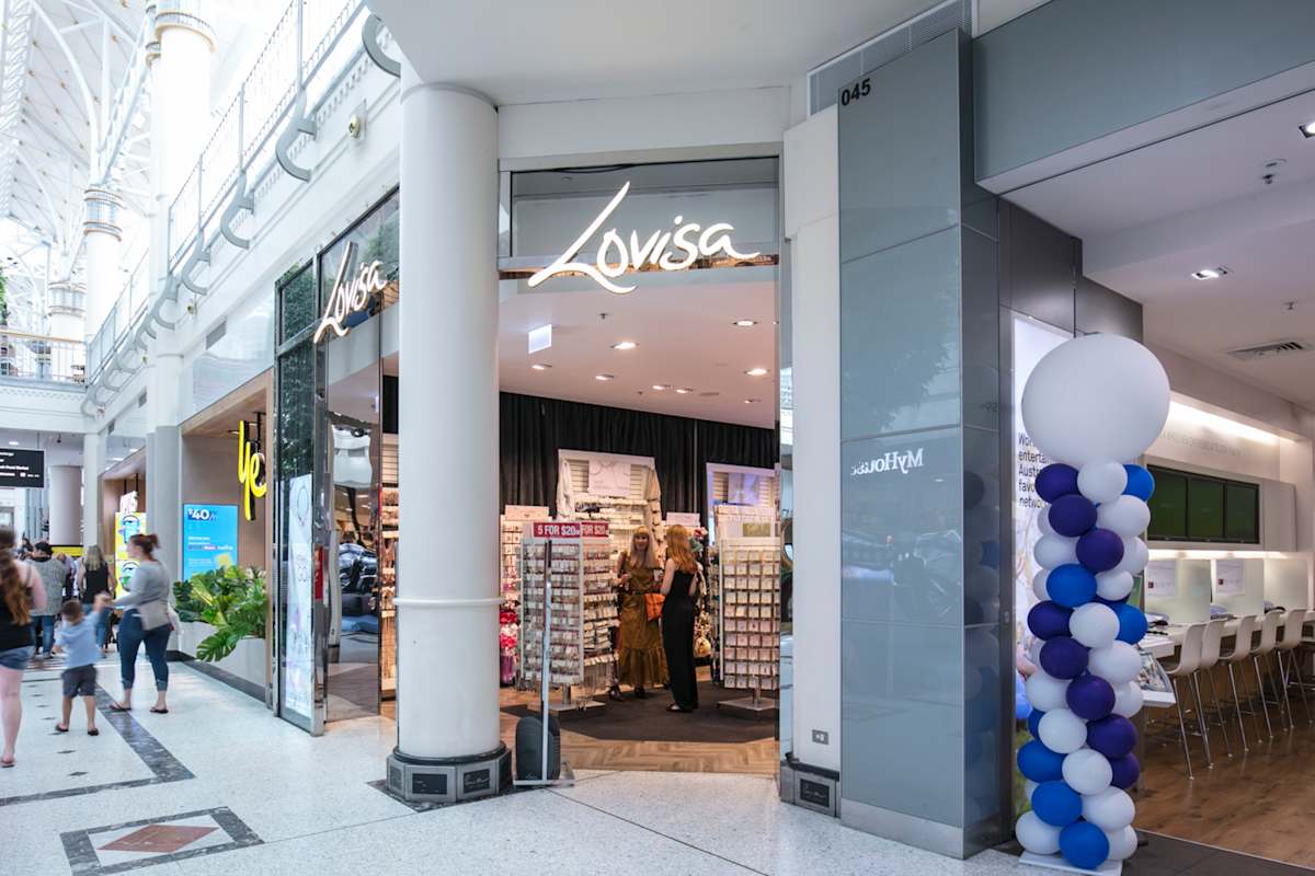 Lovisa storefront image