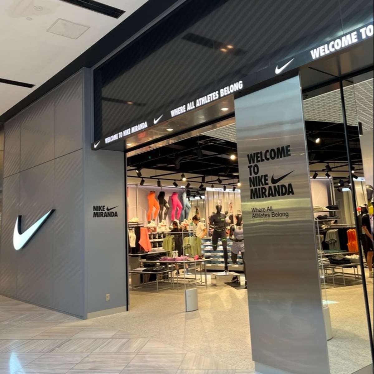 Nike storefront image