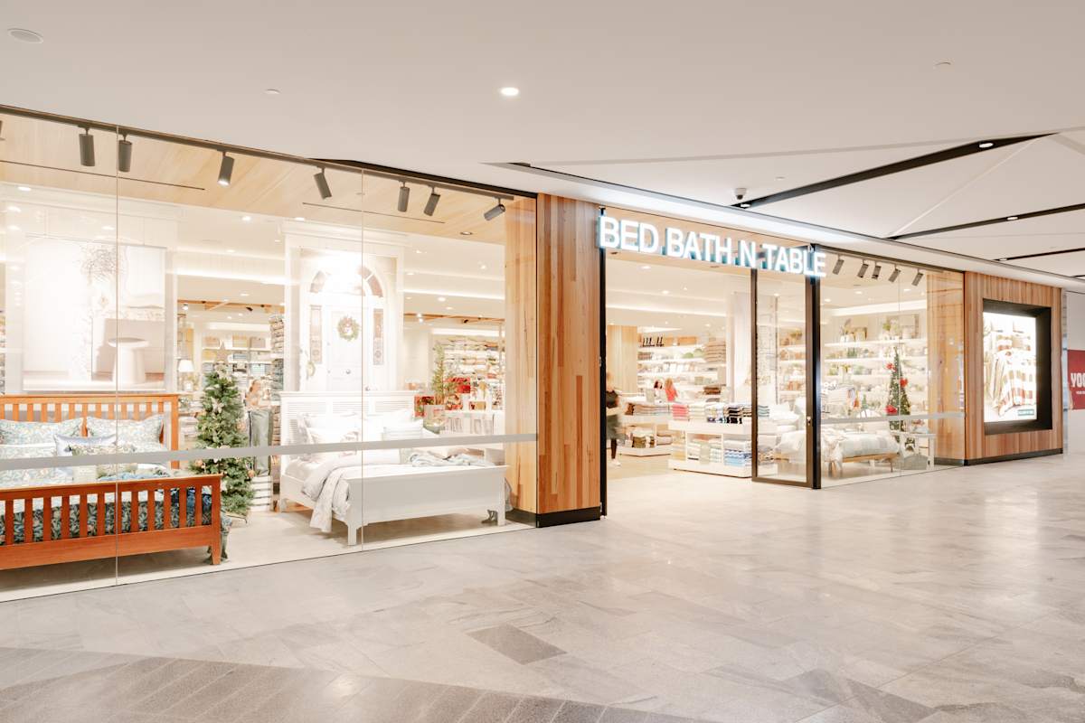 Bed Bath N' Table storefront image