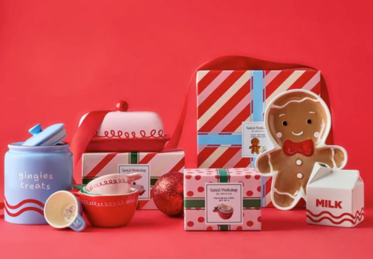 Santa Workshop Christmas Tablescape